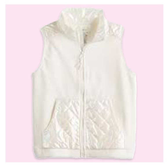 tek gear Other - NWT [Tek Gear] Sleeveless Full-Zip White Wildflower Quilted Vest Girls XXL 18/20